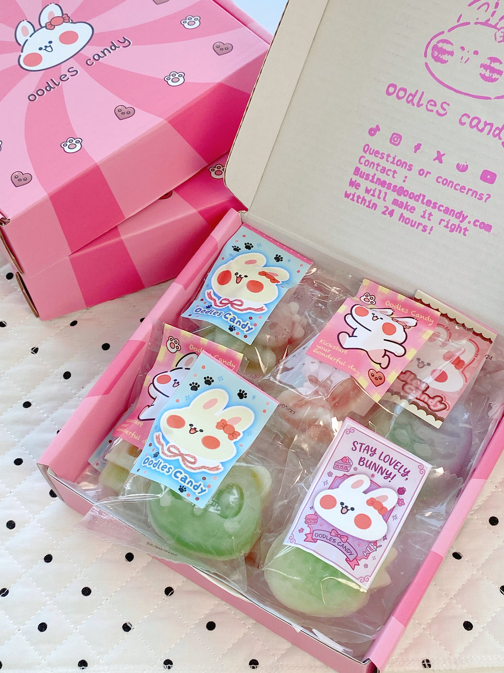 Oodles Wax Candy – Medium Shapes Surprise Mix